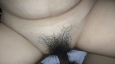 Đụ máy bay rậm lông chubby dâm dục phê pha